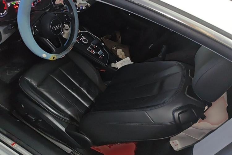 Used Audi A5 2017 Coupe 40 TFSI Fashion Model Left Front Seat