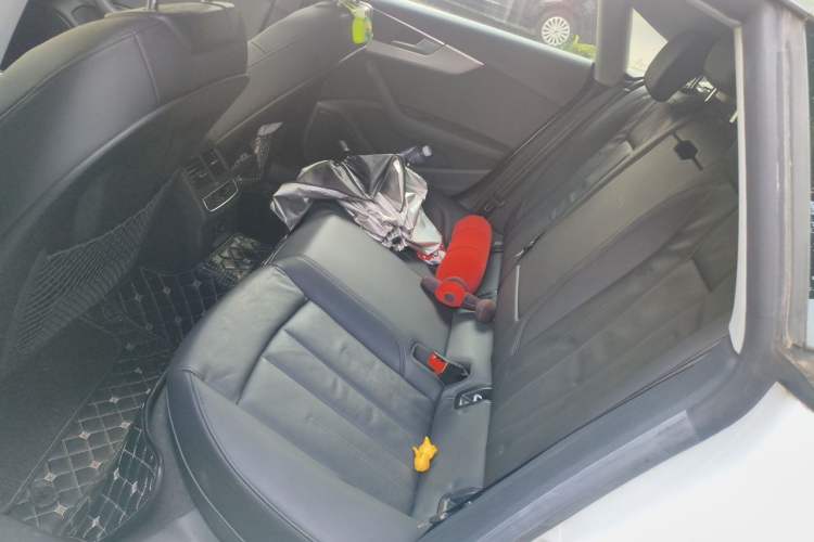 Used Audi A5 2017 Sportback 40 TFSI Fashion Model Left Rear Seat