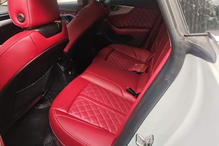Used Audi A5 2017 Sportback 40 TFSI Fashion Model Left Rear Seat