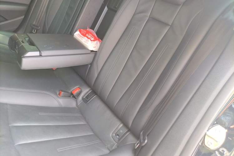 Used Audi A5 2017 Coupe 40 TFSI Fashion Model Left Rear Seat
