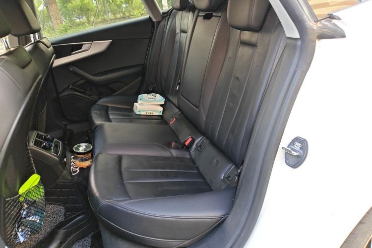 Used Audi A5 2017 Sportback 45 TFSI Fashion Model Left Rear Seat
