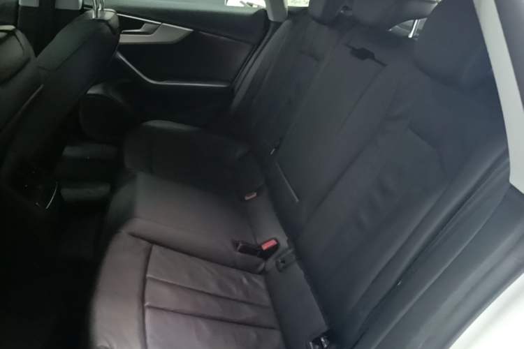 Used Audi A5 2017 Sportback 45 TFSI Fashion Model Left Rear Seat