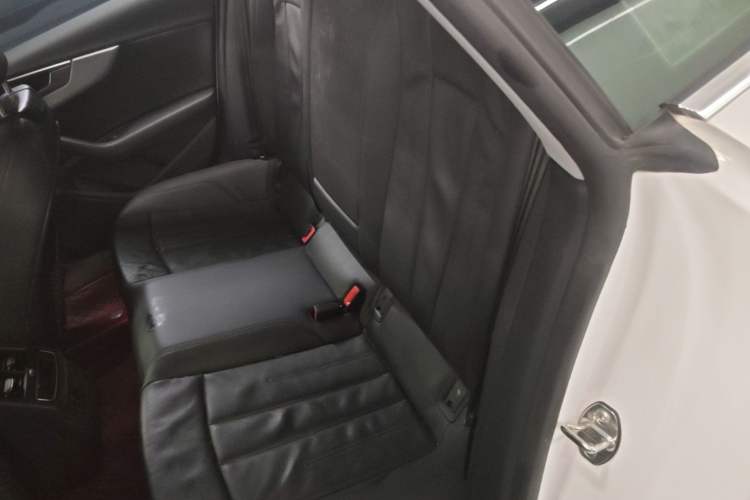 Used Audi A5 2017 Sportback 40 TFSI Fashion Model Left Rear Seat