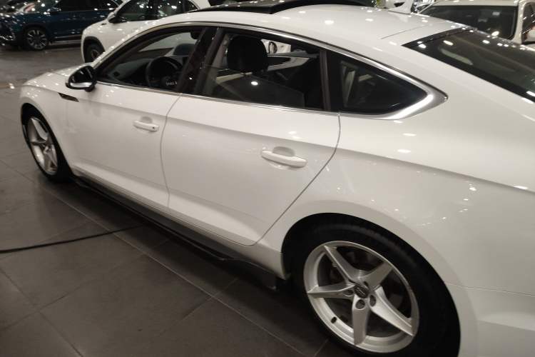 Used Audi A5 2017 Sportback 40 TFSI Fashion Model Left Side