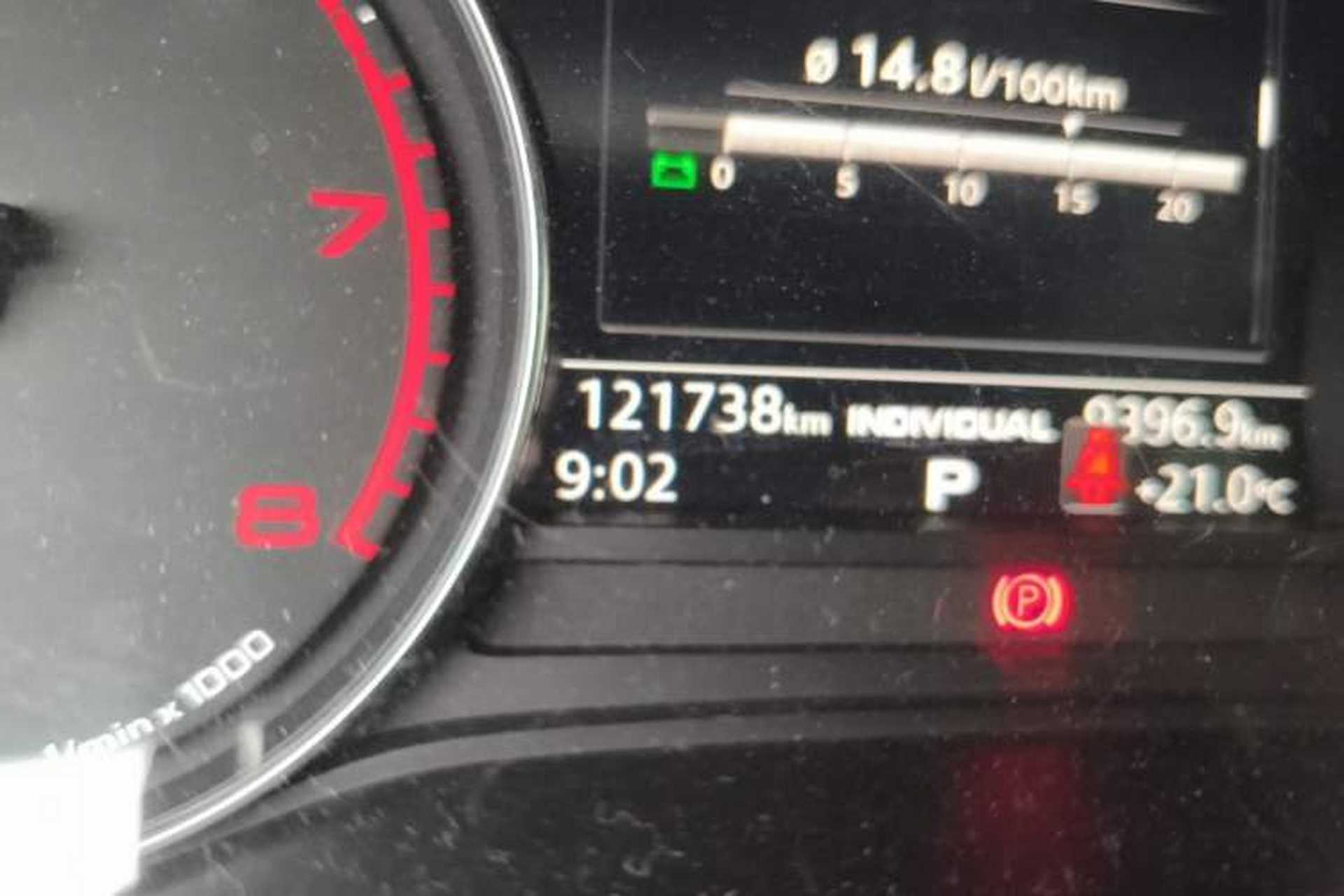 Used Audi A5 2017 Sportback 40 TFSI Fashion Model Odometer Close Up