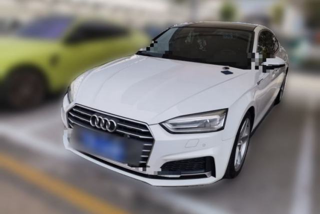 Ojetý Audi A5 2017 Sportback 40 TFSI Fashion Model
