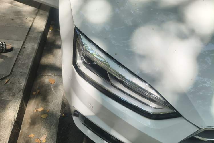 Used Audi A5 2017 Coupe 40 TFSI Fashion Model Right Front Headlight