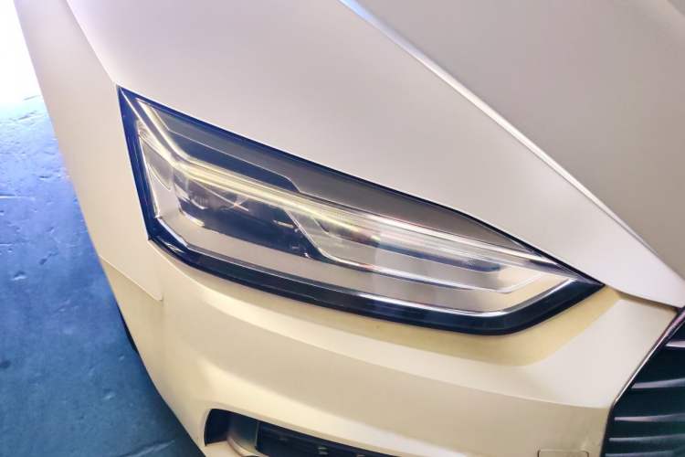 Used Audi A5 2017 Sportback 40 TFSI Fashion Model Right Front Headlight