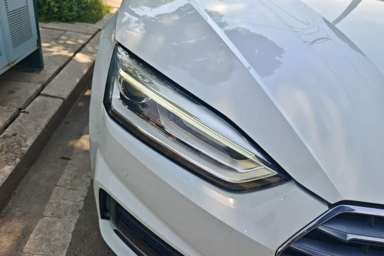 Used Audi A5 2017 Coupe 40 TFSI Fashion Model Right Front Headlight