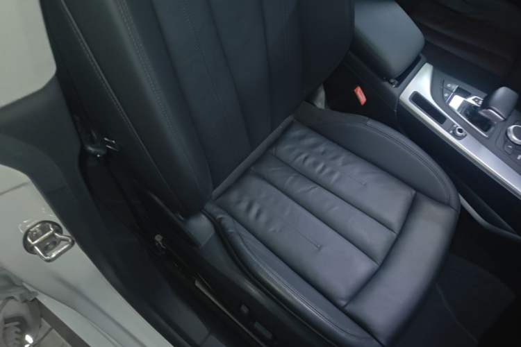 Used Audi A5 2017 Sportback 40 TFSI Fashion Model Right Front Seat