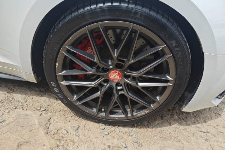 Used Audi A5 2017 Sportback 45 TFSI quattro Sport Model Right Front Wheel Hub
