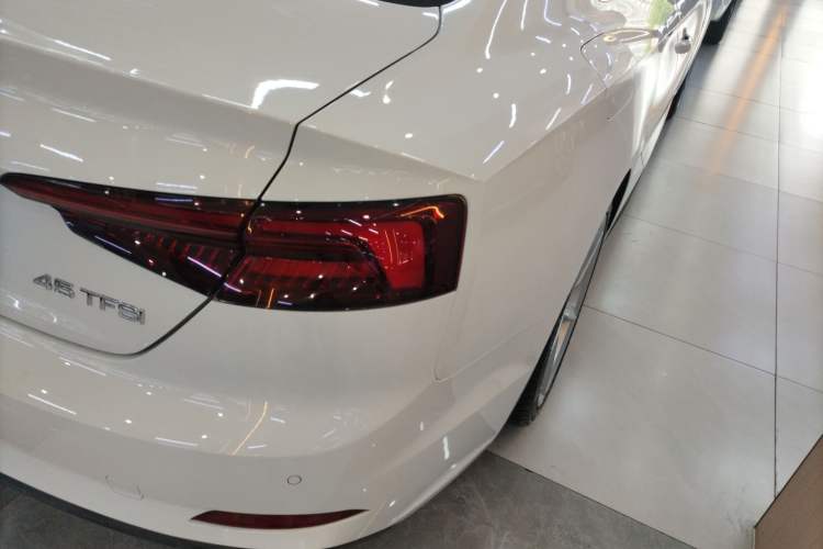 Used Audi A5 2017 Coupe 40 TFSI Fashion Model Right Rear Taillight