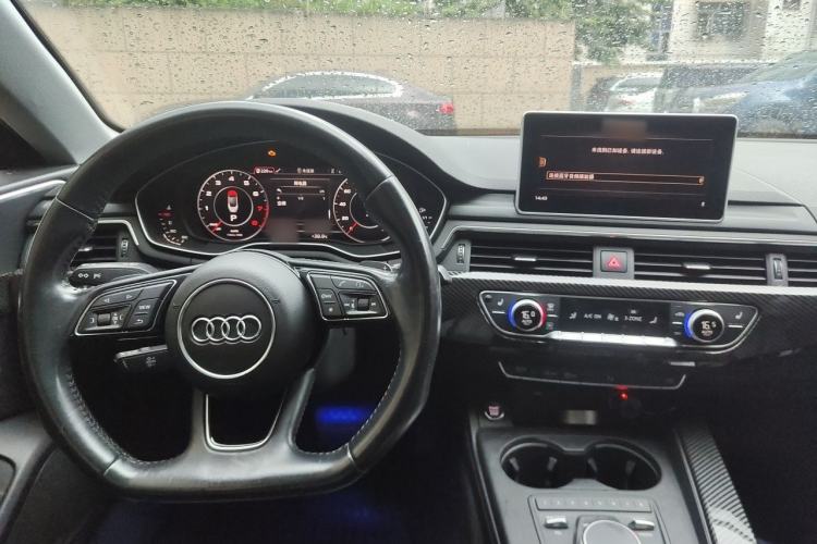 Used Audi A5 2017 Sportback 45 TFSI Sport Edition Steering Wheel