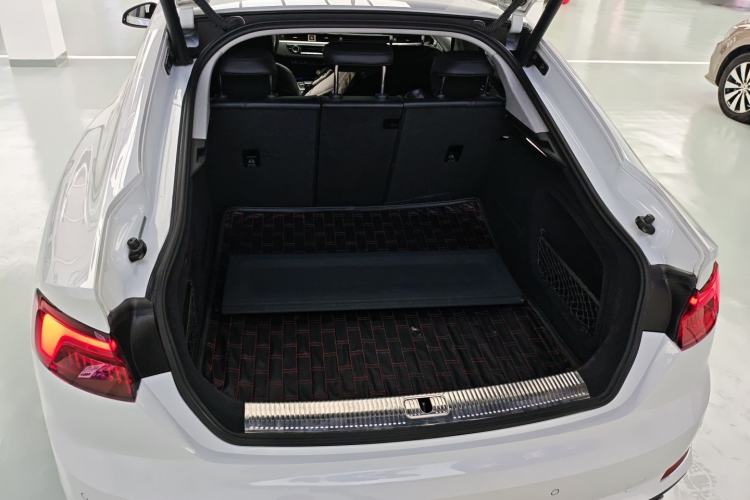 Used Audi A5 2017 Sportback 40 TFSI Fashion Model Trunk
