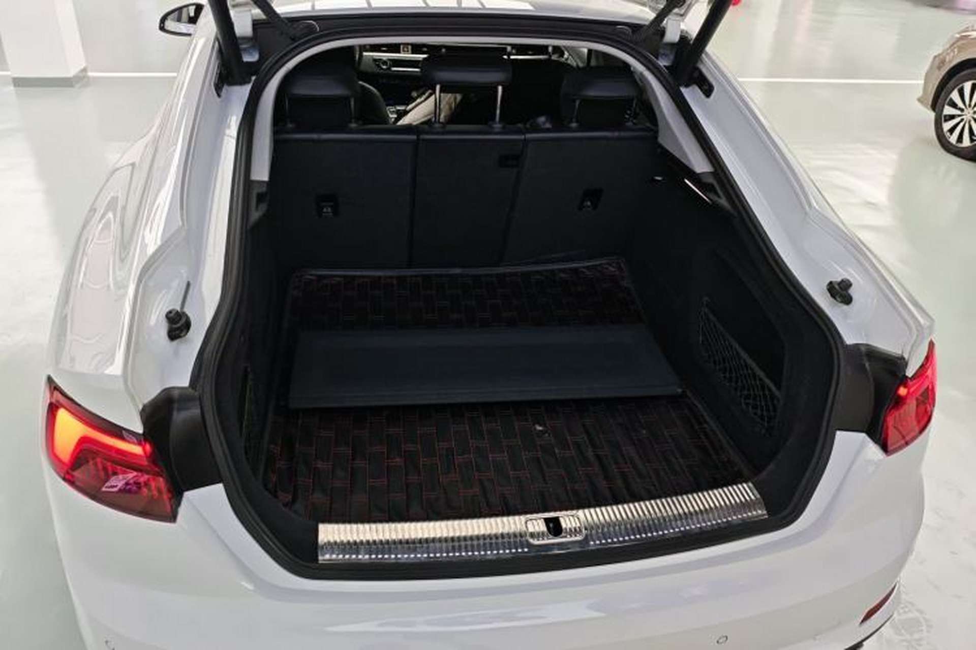 Used Audi A5 2017 Sportback 40 TFSI Fashion Model Trunk