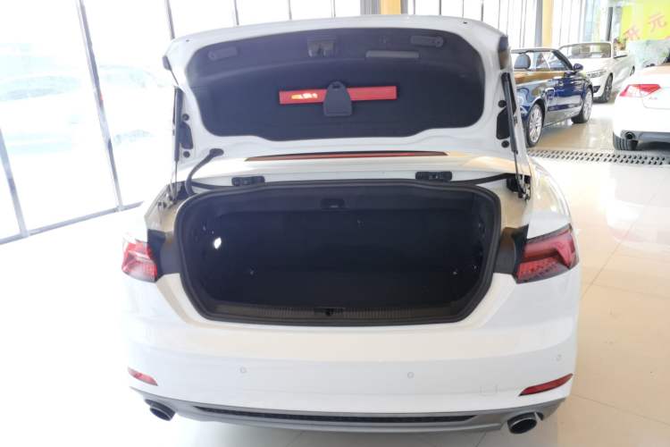 Used Audi A5 2017 Cabriolet 40 TFSI Fashion Model Trunk