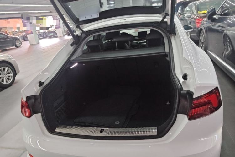 Used Audi A5 2017 Sportback 40 TFSI Fashion Model Trunk