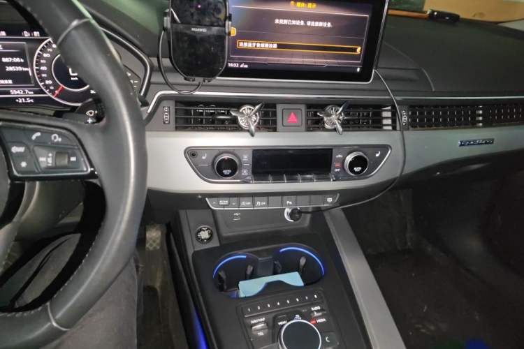 Used Audi A5  Audio And AC Panel