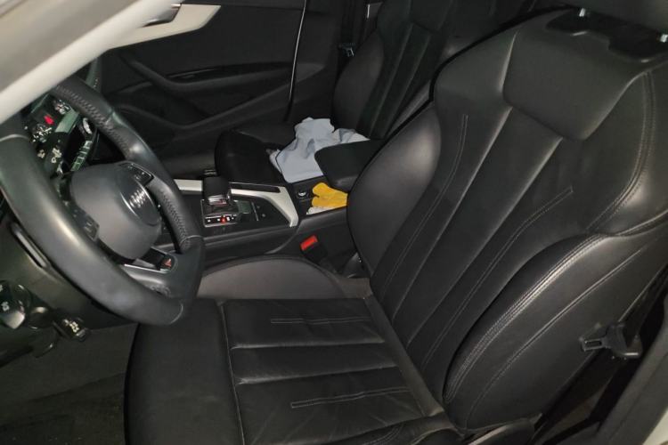 Used Audi A5  Left Front Seat