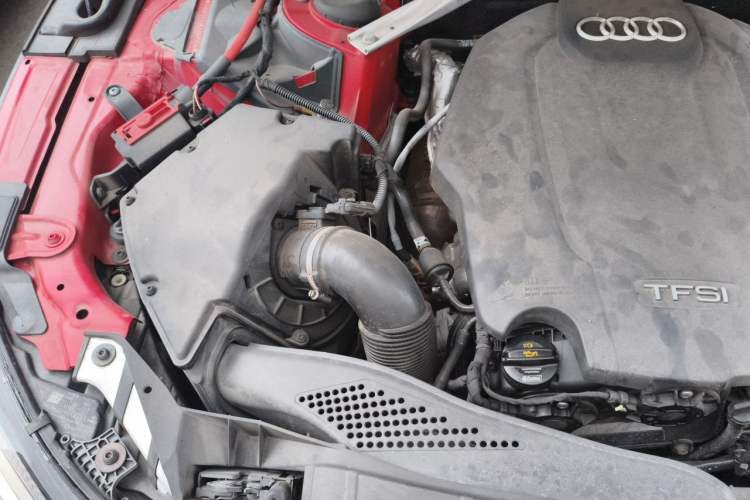 Used Audi A5 2019 Sportback 40 TFSI Fashion Model Engine Bay Right