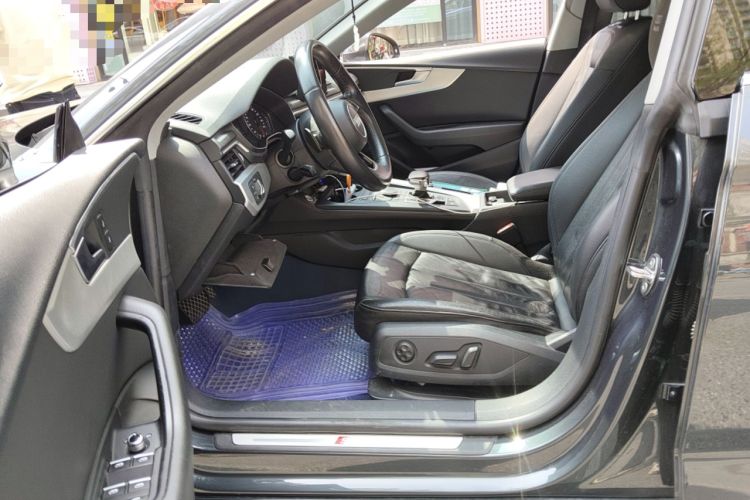 Used Audi A5 2019 Sportback 40 TFSI Fashion Model Left Front Seat