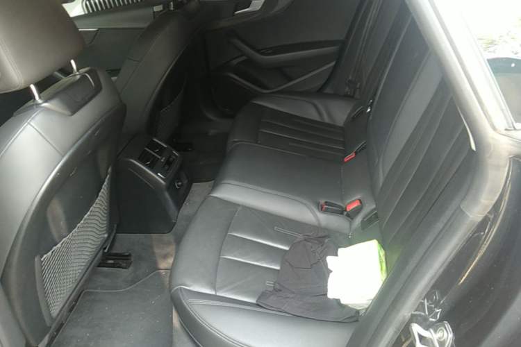 Used Audi A5 2019 Sportback 40 TFSI Fashion Model Left Rear Seat