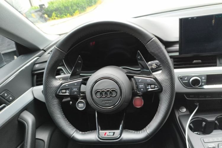 Used Audi A5 2019 Sportback 40 TFSI Fashion Model Steering Wheel