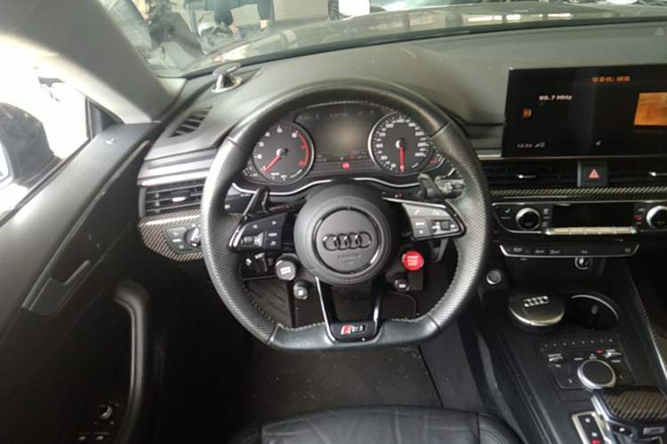 Used Audi A5 2019 Sportback 40 TFSI Fashion Model Steering Wheel