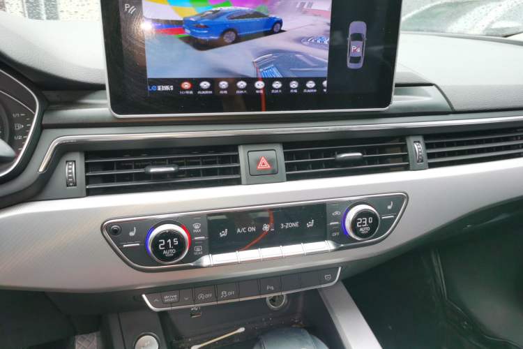 Used Audi A5 2019 Sportback 40 TFSI Fashion Model Audio And AC Panel