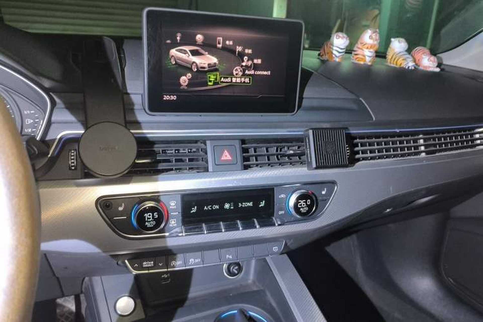 Used Audi A5 2019 Sportback 40 TFSI Fashion Model Audio And AC Panel