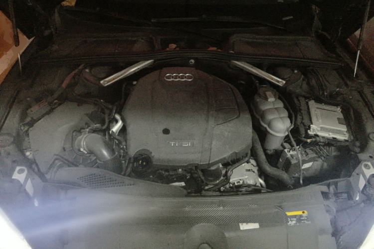 Used Audi A5 2019 Sportback 40 TFSI Fashion Model Engine Bay