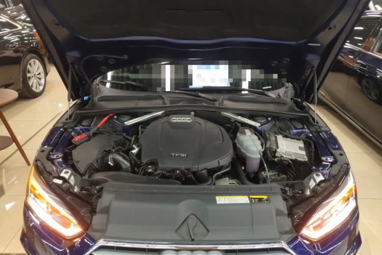 Used Audi A5 2019 Sportback 40 TFSI Fashion Model Engine Bay