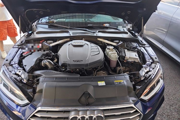 Used Audi A5 2019 Sportback 40 TFSI Fashion Model Engine Bay