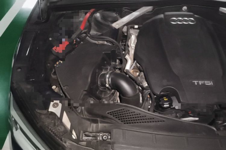 Used Audi A5 2019 Sportback 40 TFSI Fashion Model Engine Bay Right