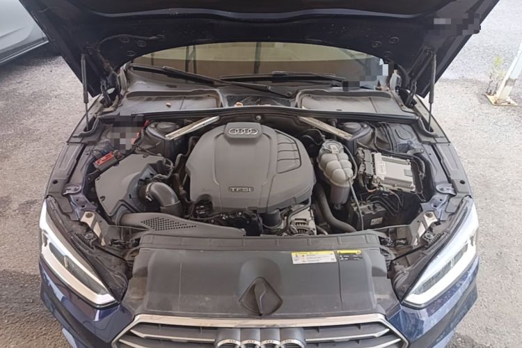 Used Audi A5 2019 Sportback 40 TFSI Fashion Model Engine Bay