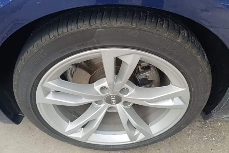 Used Audi A5 2019 Sportback 40 TFSI Fashion Model Exterior 4