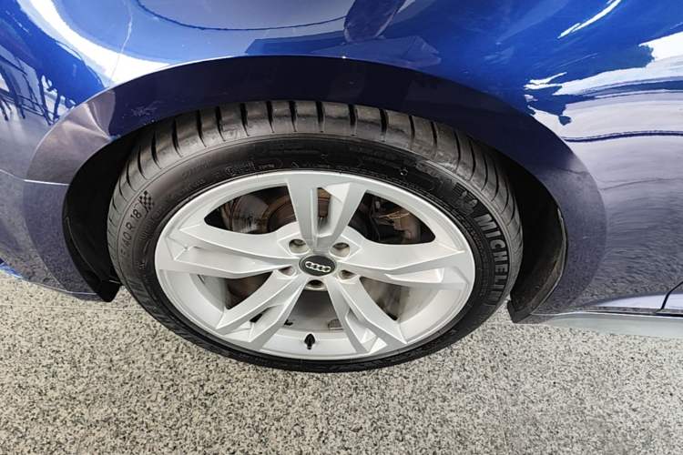 Used Audi A5 2019 Sportback 40 TFSI Fashion Model Exterior 4