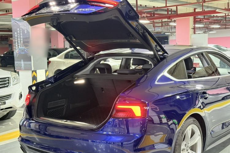 Used Audi A5 2019 Sportback 40 TFSI Fashion Model Exterior 5