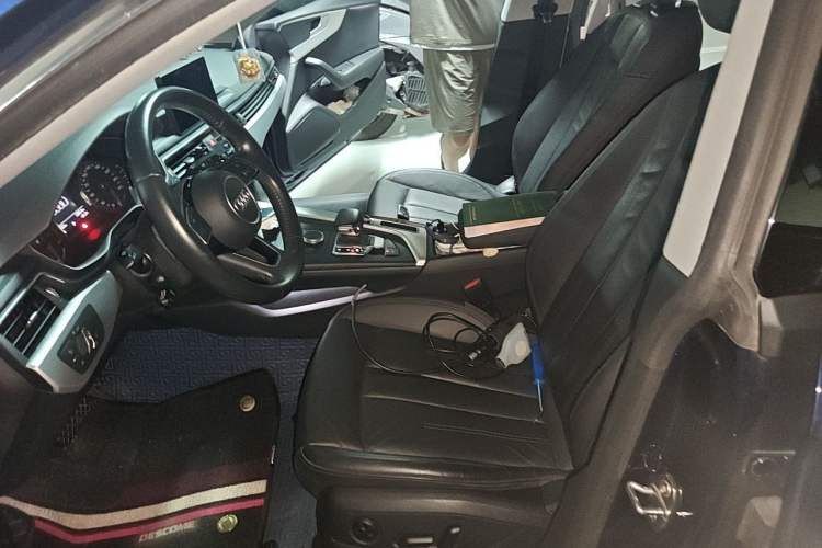 Used Audi A5 2019 Sportback 40 TFSI Fashion Model Left Front Seat