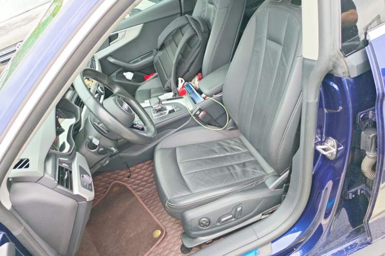 Used Audi A5 2019 Sportback 40 TFSI Fashion Model Left Front Seat