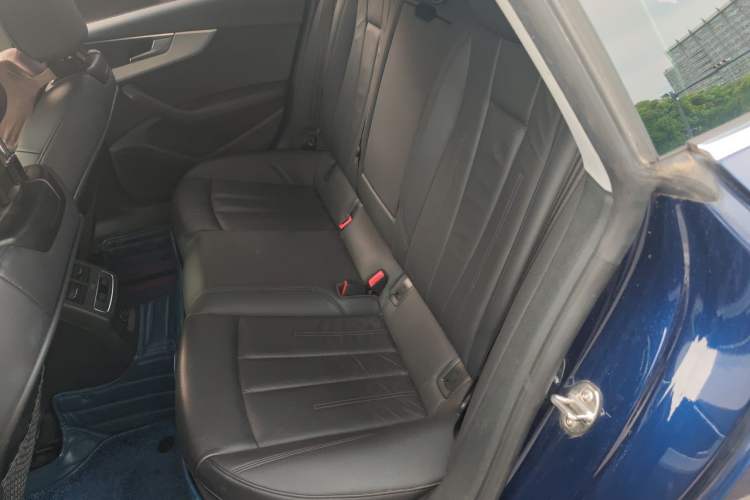 Used Audi A5 2019 Sportback 40 TFSI Fashion Model Left Rear Seat