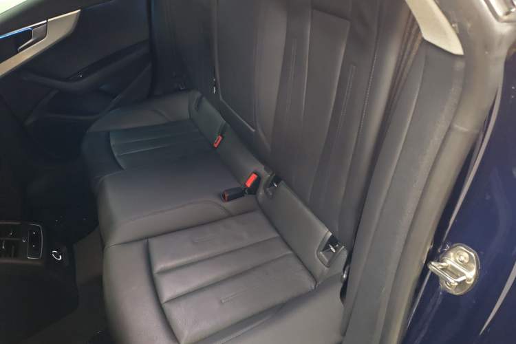Used Audi A5 2019 Sportback 40 TFSI Fashion Model Left Rear Seat