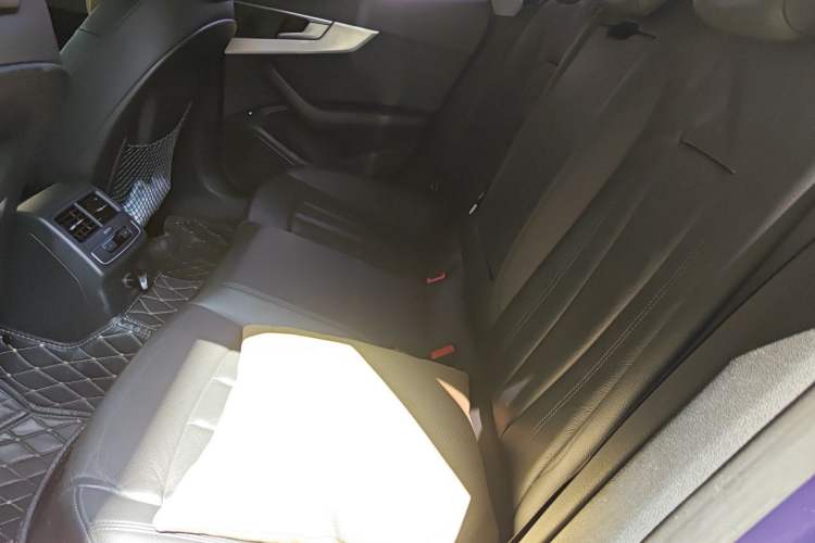 Used Audi A5 2019 Sportback 40 TFSI Fashion Model Left Rear Seat