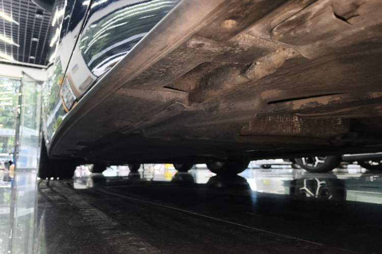 Used Audi A5 2019 Sportback 40 TFSI Fashion Model Left Side Sill