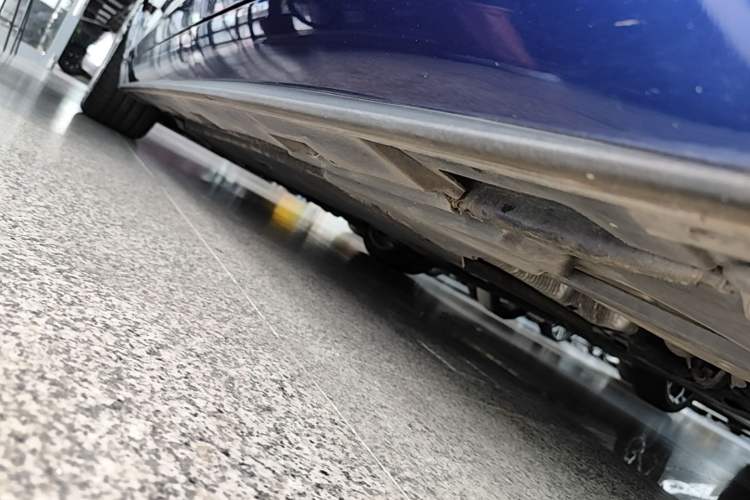 Used Audi A5 2019 Sportback 40 TFSI Fashion Model Left Side Sill