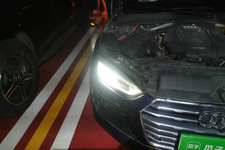 Used Audi A5 2019 Sportback 40 TFSI Fashion Model Right Front Headlight