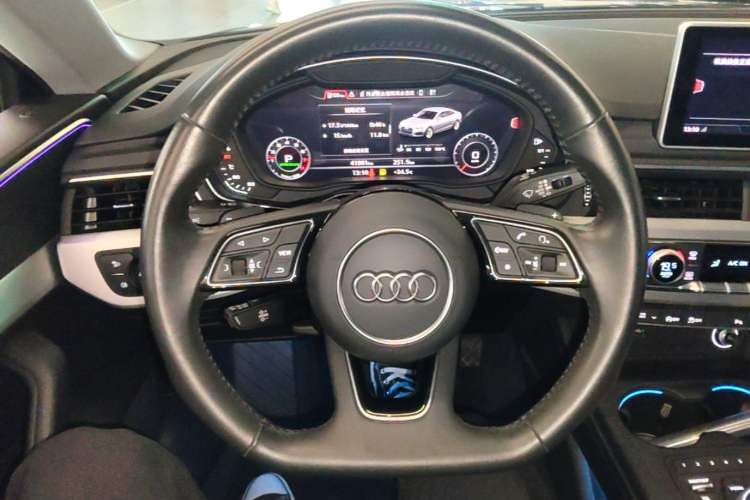 Used Audi A5 2019 Sportback 45 TFSI quattro Sport Model Steering Wheel