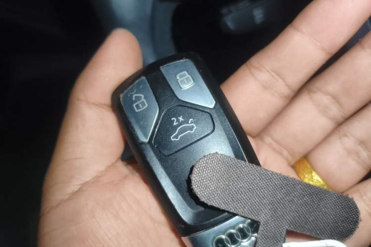 Used Audi A5 2019 Sportback 40 TFSI Fashion Model Vehicle Key