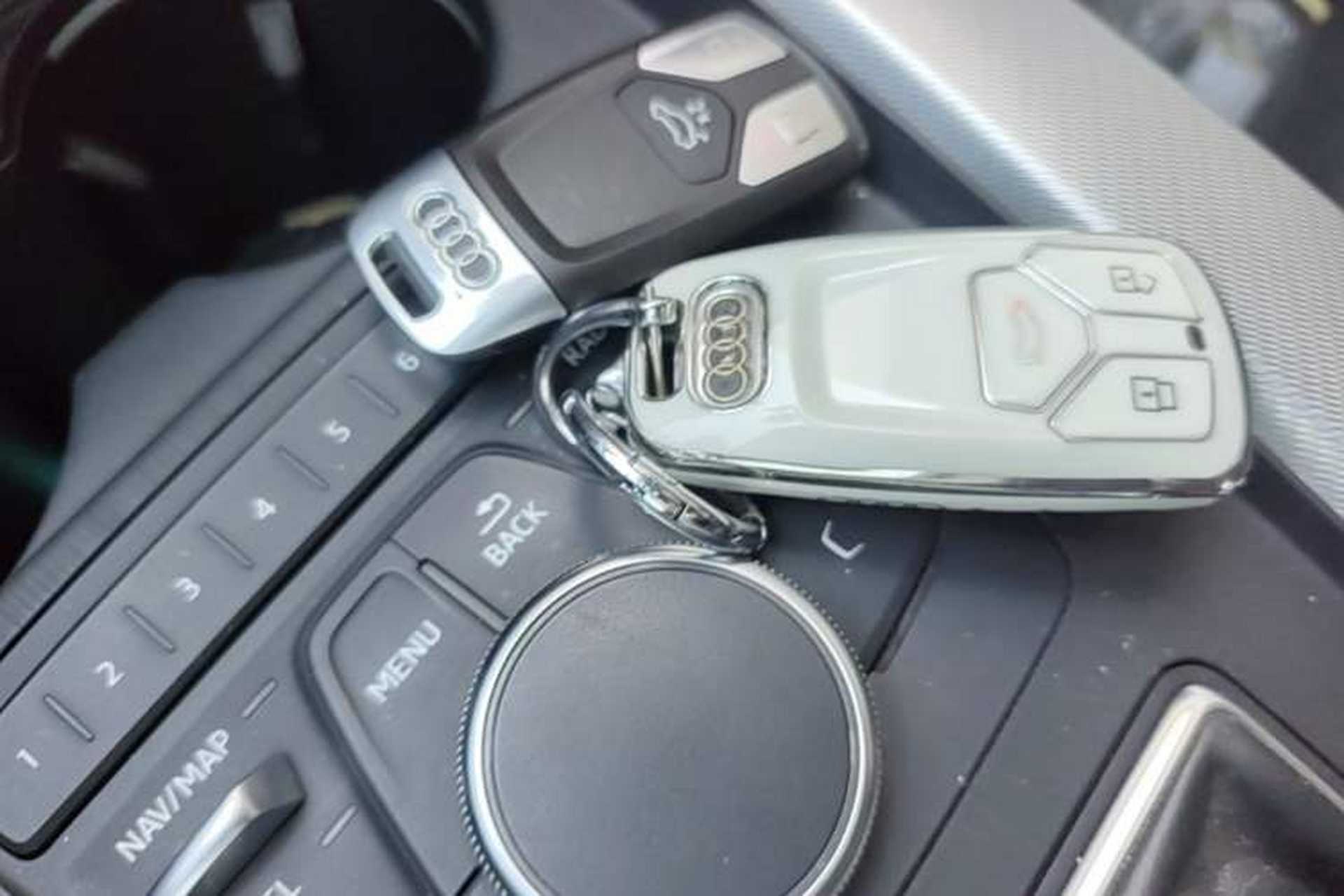 Used Audi A5 2019 Sportback 40 TFSI Fashion Model Vehicle Key