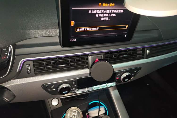 Used Audi A5 2019 Sportback 40 TFSI Fashion Model Audio And AC Panel